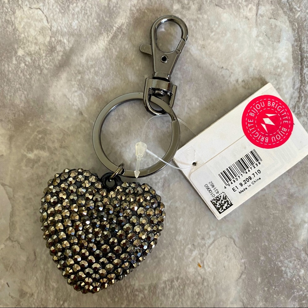 Bijou Brigitte || heart shaped key ring holder